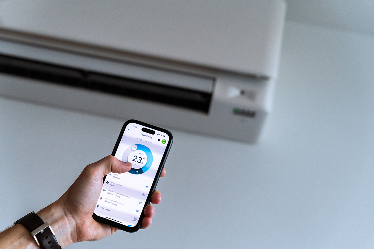 Ovládání klimatizace přes mobilní aplikaci - nastavení teploty